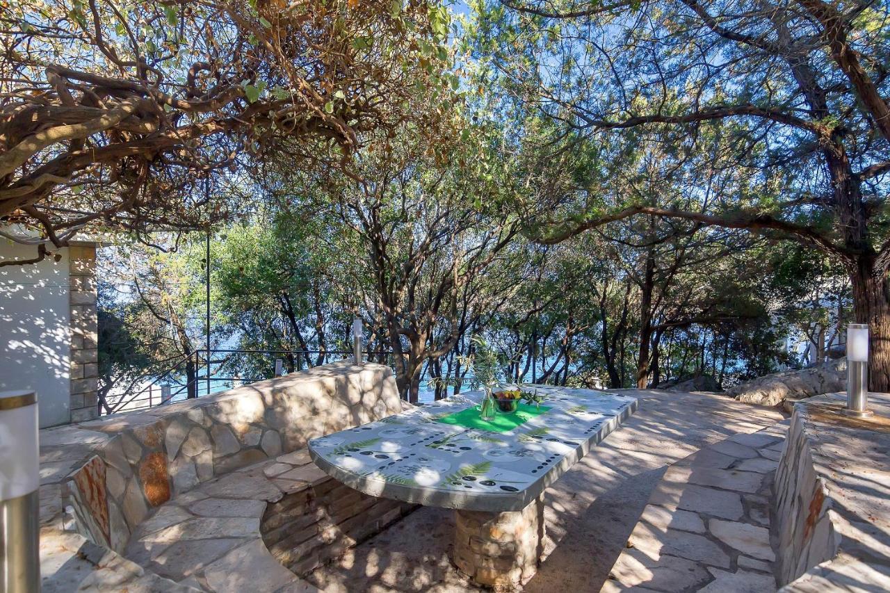 Apartmani Ružica Zastražišće Exteriér fotografie