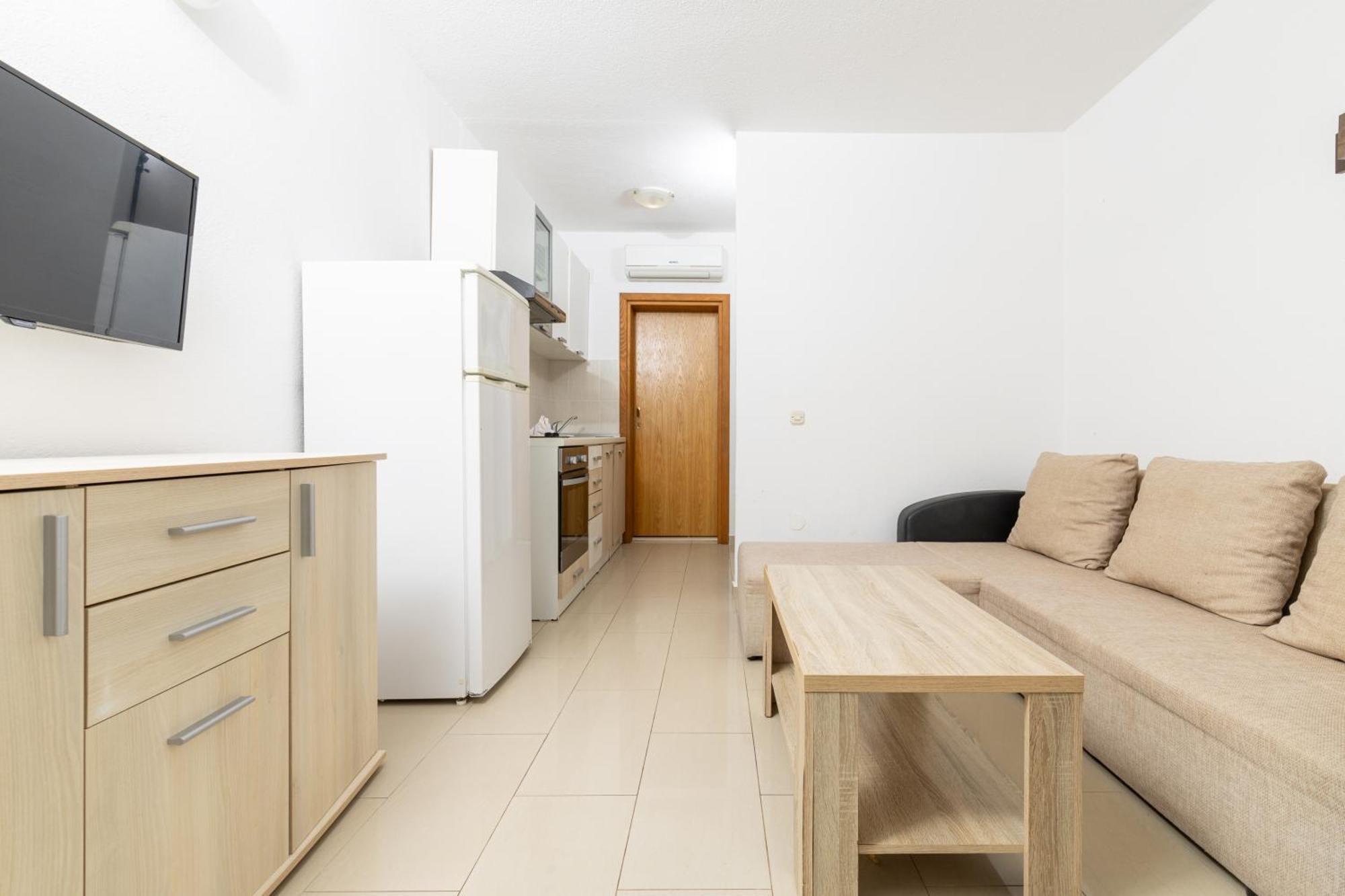 Apartmani Ružica Zastražišće Exteriér fotografie
